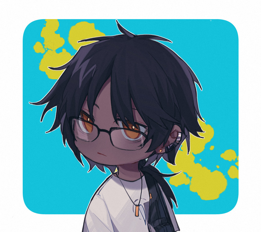 1boy, arknights, bag, bangs, black-framed_eyewear, black_hair, chibi, dark-skinned_male, dark_skin, ear_piercing, earclip, glasses, jewelry, kaitoyimono, long_hair, male_focus, necklace, orange_eyes, piercing, shirt, simple_background, solo, thorns_(arknights), thorns_(comodo)_(arknights), upper_body