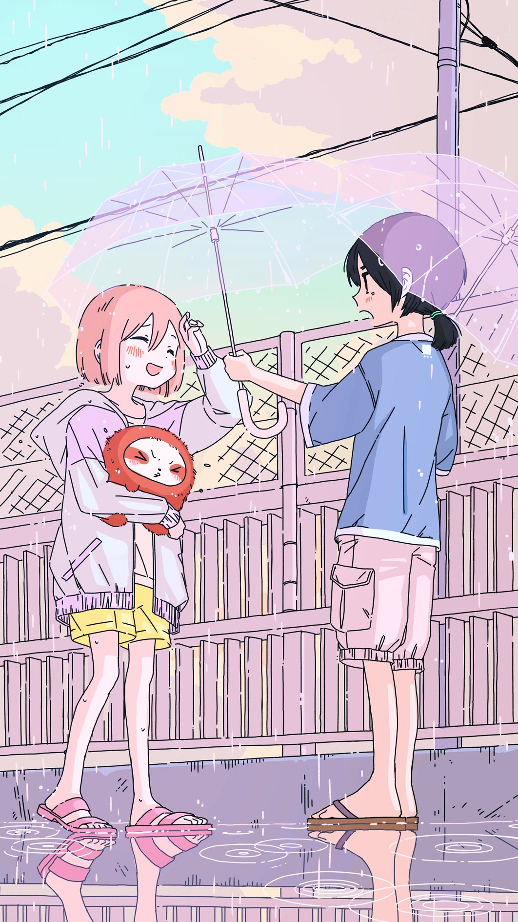 >_<, 1girl, 2boys, black_eyes, highres, holding, holding_umbrella, hood, hoodie, multiple_boys, neri_(tasogare-boshi_no_sui_to_neri), open_mouth, rain, sandals, shorts, sloth_(animal), smile, sneezing, sui_(tasogare-boshi_no_sui_to_neri), sweater, tasogare-boshi_no_sui_to_neri, tokunagapan, transparent, transparent_umbrella, umbrella, utility_pole, wet