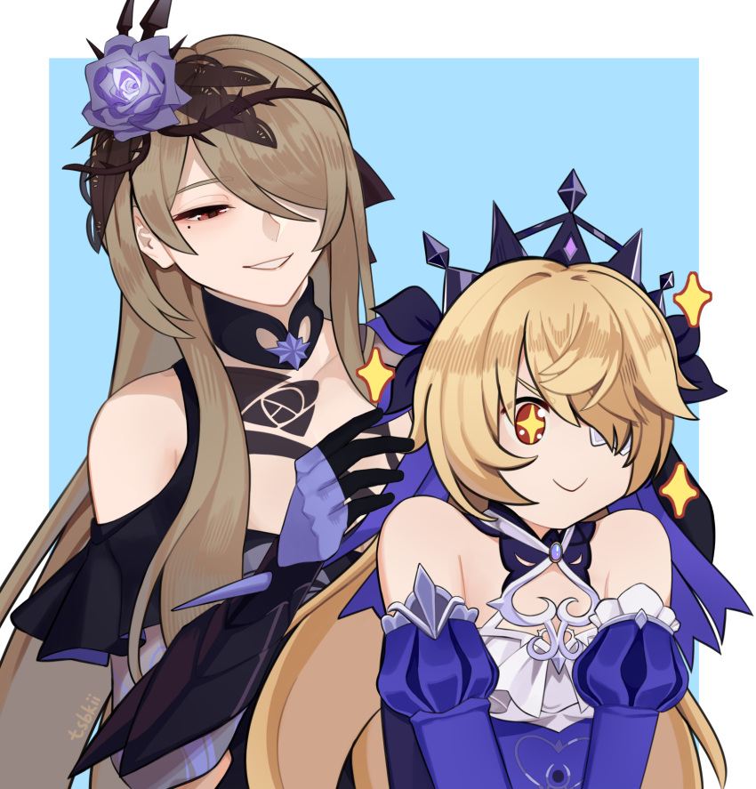 +_+, 2girls, :d, bangs, bare_shoulders, black_gloves, blonde_hair, blue_background