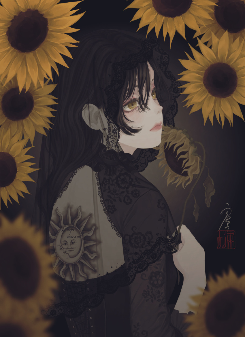 1girl, absurdres, back_cutout, bangs, black_choker, black_dress, black_hair, black_veil, blurry, blurry_foreground, body_writing, choker, closed_mouth, clothing_cutout, dress, flower, frilled_choker, frills, from_behind, funeral_dress, highres, holding, holding_flower, italian_text, lace, lace-trimmed_veil, lace_trim, long_hair, looking_away, looking_to_the_side, moon_tattoo, original, seal_impression, signature, solo, sun_symbol, sun_tattoo, sunflower, tan, tattoo, translated, upper_body, ushiyama_ame, veil, wilted_flower, yellow_eyes, yellow_flower