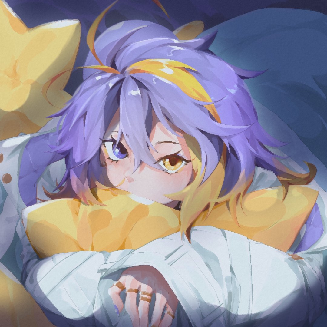 1boy, aster_arcadia, blonde_hair, heterochromia, jewelry, long_sleeves, looking_at_viewer, lying, male_focus, multicolored_hair, nijisanji, nijisanji_en, pajamas, pillow, purple_hair, ring, sezen_demora, solo, star_(symbol), star_pillow, under_covers, violet_eyes, yellow_eyes