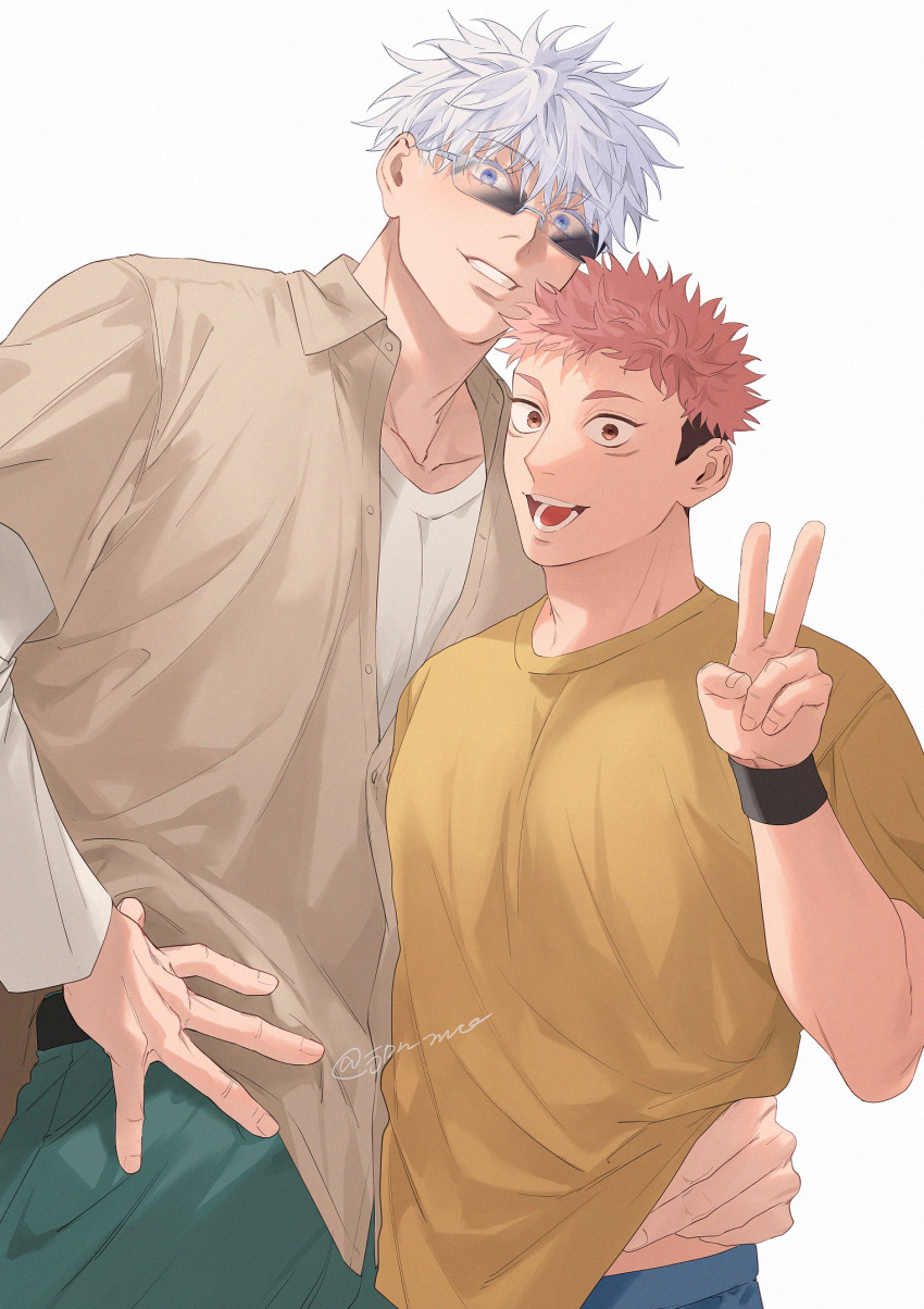 2boys, aqua_pants, bangs, blue_eyes, blue_pants, brown_eyes, brown_shirt, ccccc_(jpn_m0)