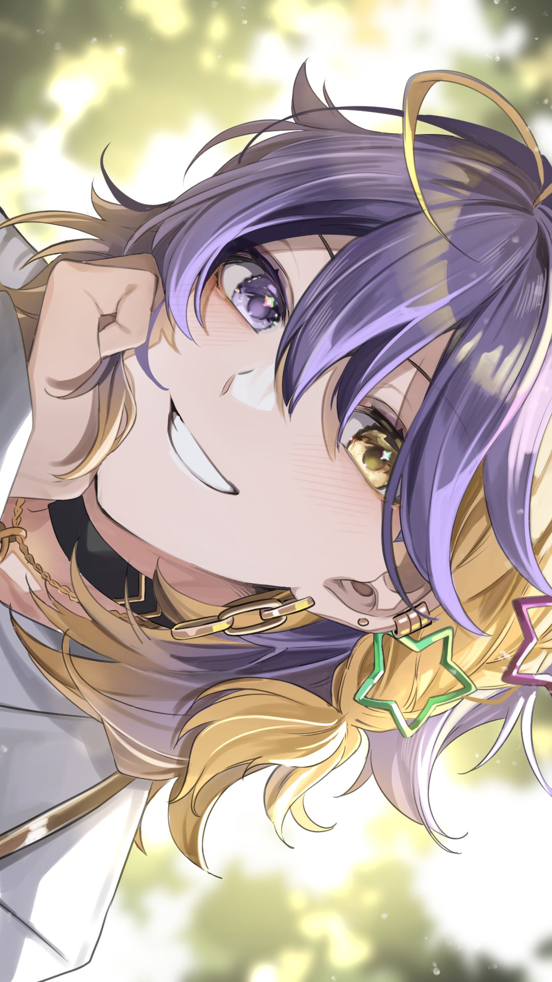 1boy, antenna_hair, aster_arcadia, bangs, black_choker, blonde_hair, blurry, blurry_background