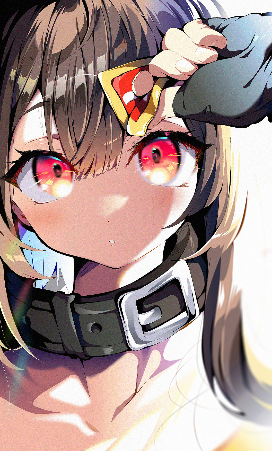 1girl, aloe_(kenkou3733), black_collar, black_gloves, brown_hair, collar, collarbone, commentary_request