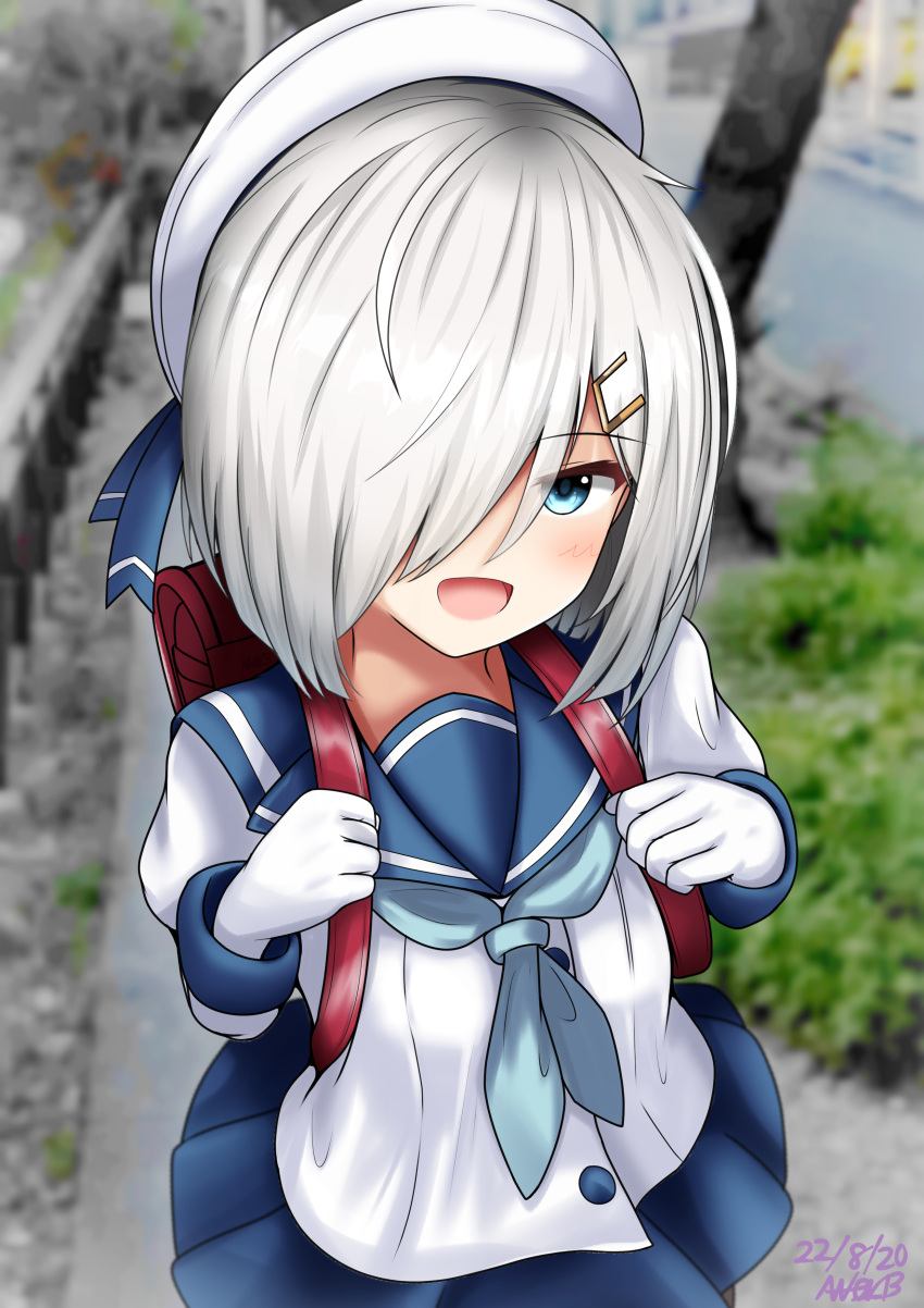 1girl, abataa, absurdres, bag, blue_eyes, bob_cut, gloves, grey_hair