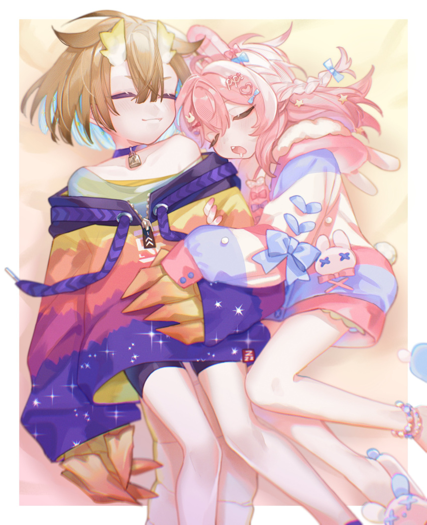 2girls, absurdres, animal_ears, anklet, arm_hug, bangs, brown_hair, choker