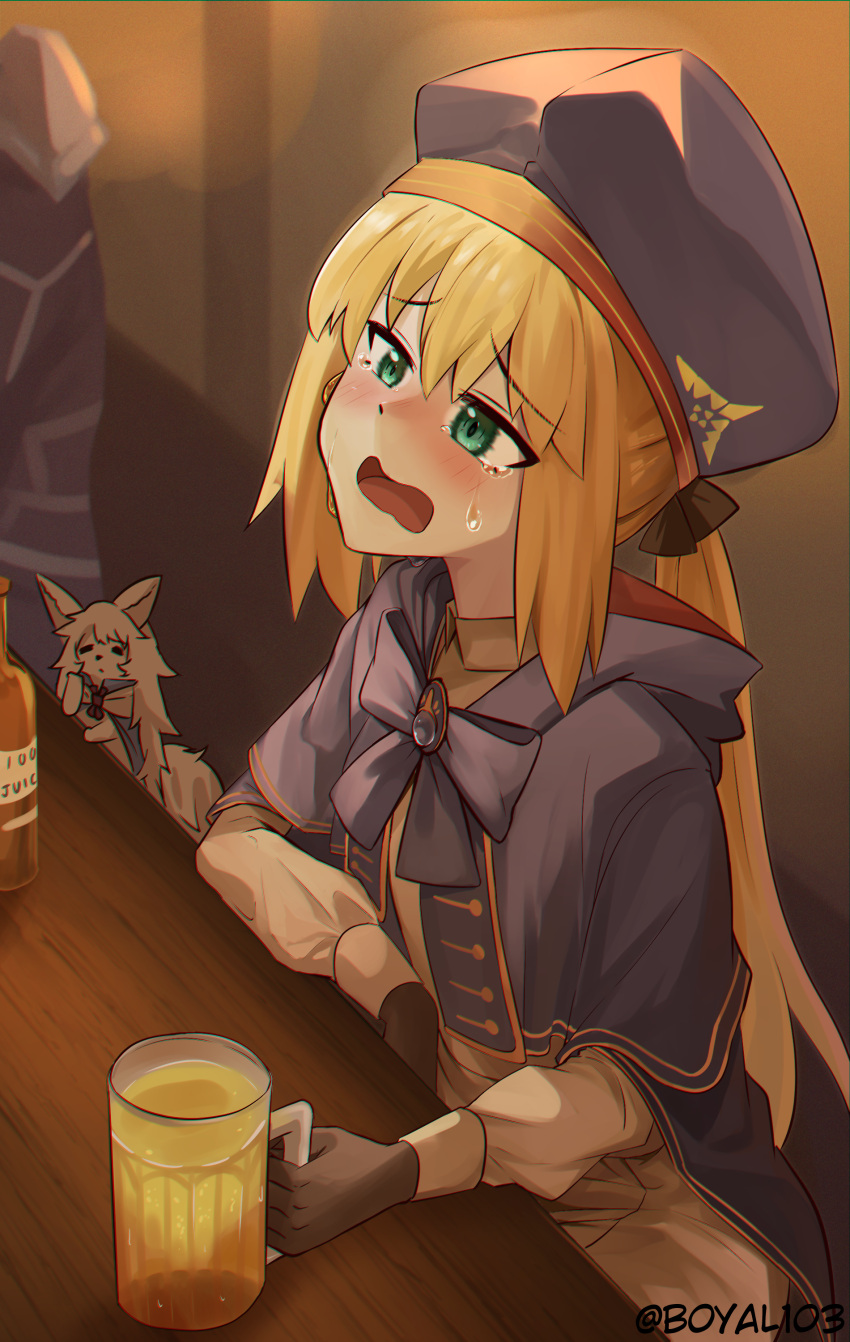 1boy, 1girl, absurdres, artoria_caster_(fate), artoria_pendragon_(fate), bangs, beer_mug, black_bow