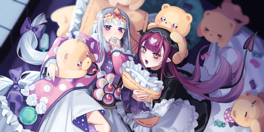 2girls, absurdres, aurora_sya_lis_kaymin, black_headwear, bow, brown_hair, candy, dessert
