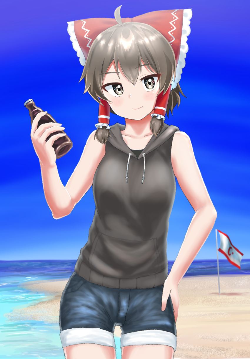 1girl, absurdres, ahoge, bangs, beach, black_hoodie, blue_shorts, blue_sky, blush, bottle, bow, breasts, brown_hair, closed_mouth, commentary, cookie_(touhou), cowboy_shot, crescent, day, flag, frilled_bow, frilled_hair_tubes, frills, gnzy_(style), grey_eyes, hair_bow, hair_tubes, hakurei_reimu, highres, holding, holding_bottle, hood, hood_down, hoodie, horizon, labor, looking_at_viewer, maru_(cookie), medium_breasts, outdoors, parody, red_bow, short_hair, shorts, sidelocks, sky, sleeveless, sleeveless_hoodie, smile, solo, star_(symbol), style_parody, touhou, turkish_cypriot_flag, water