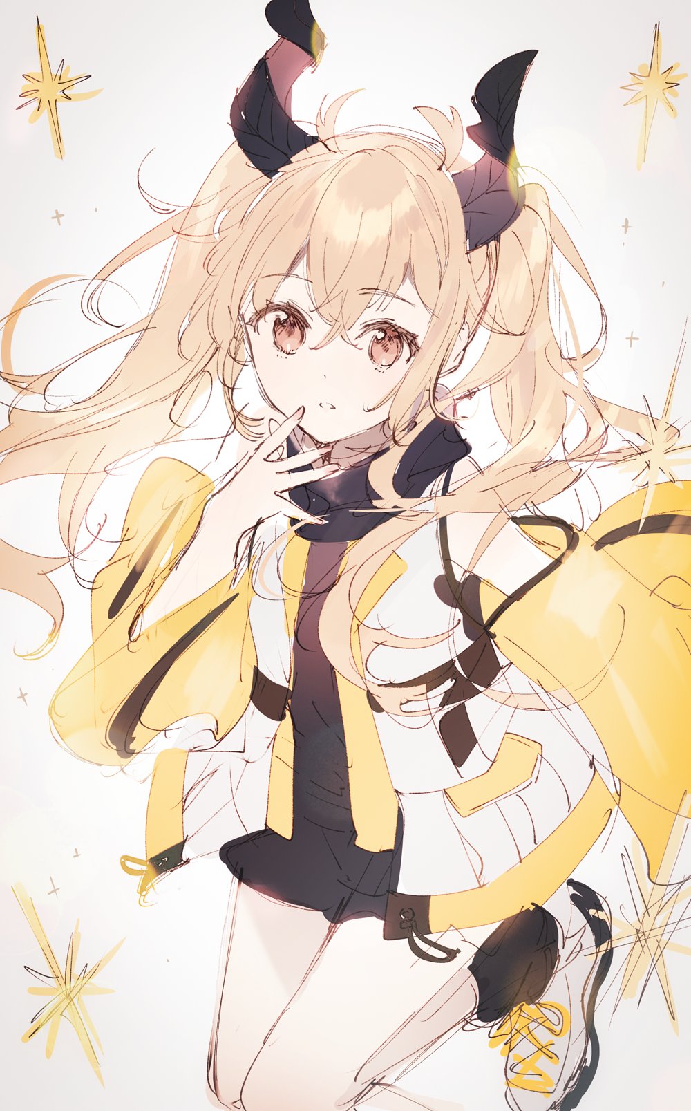 1girl, bangs, blonde_hair, hair_between_eyes, highres, horns, jacket, kagase_uno