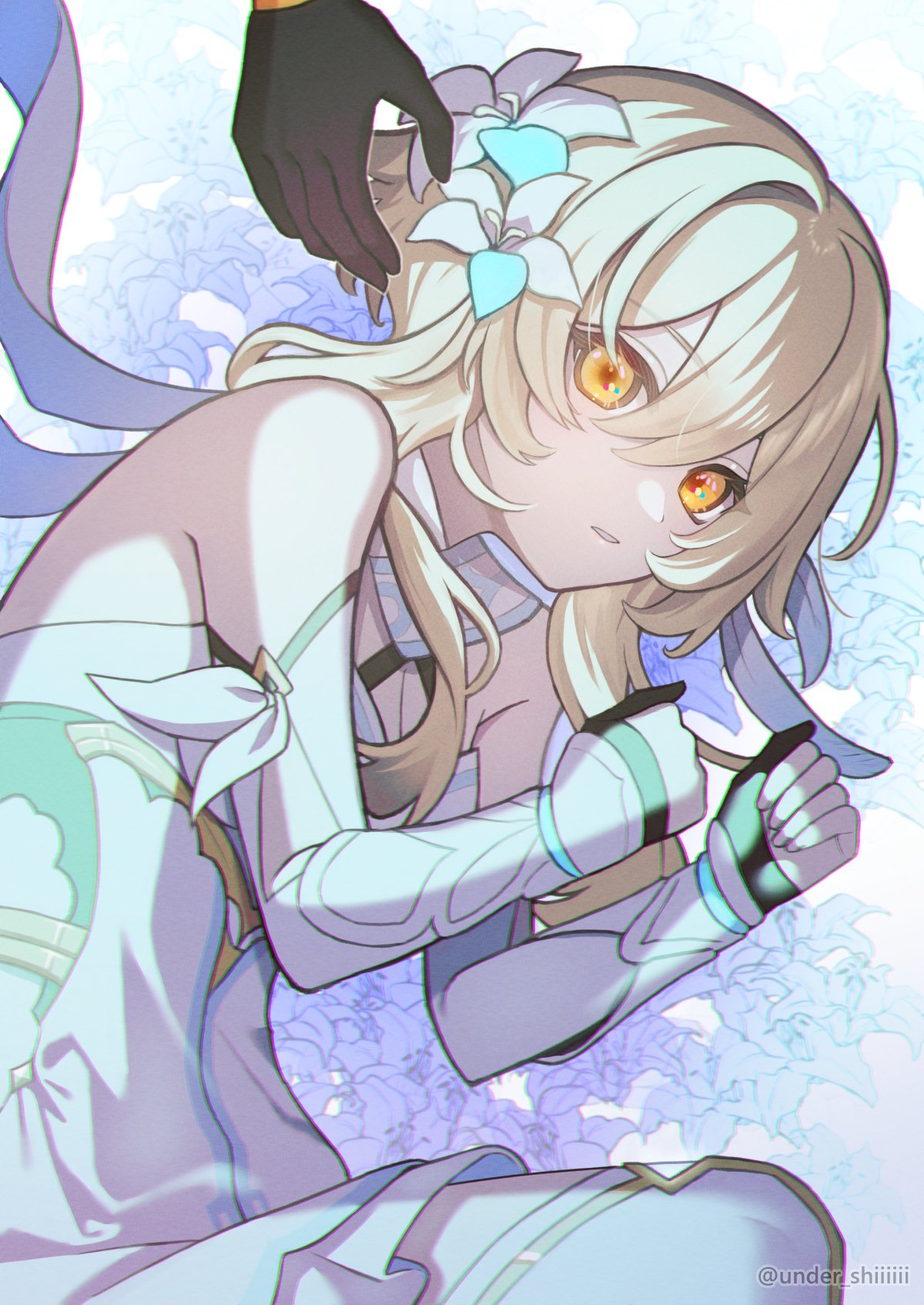 1boy, 1girl, aether_(genshin_impact), bangs, black_gloves, blonde_hair, breasts, detached_sleeves