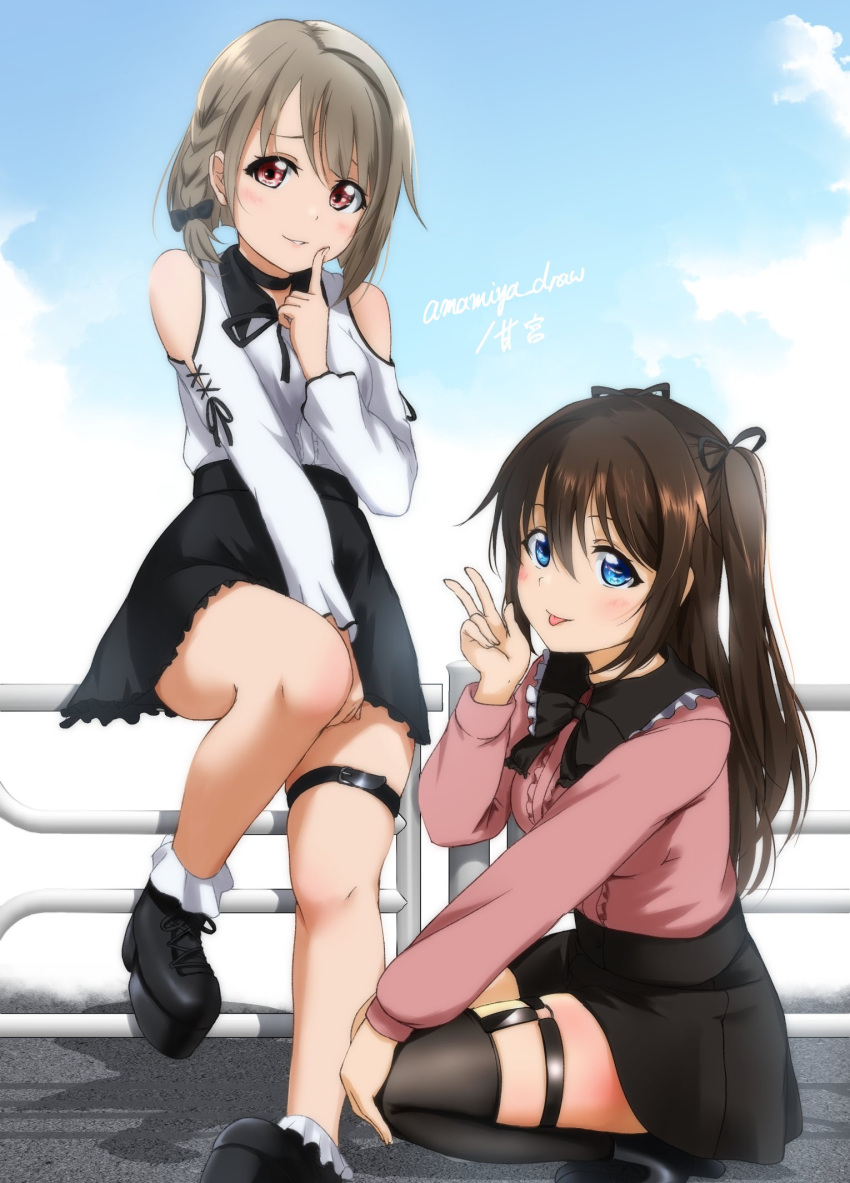 2girls, amamiya_(re-amamiya), bangs, black_bow, black_bowtie, black_choker, black_collar, black_footwear