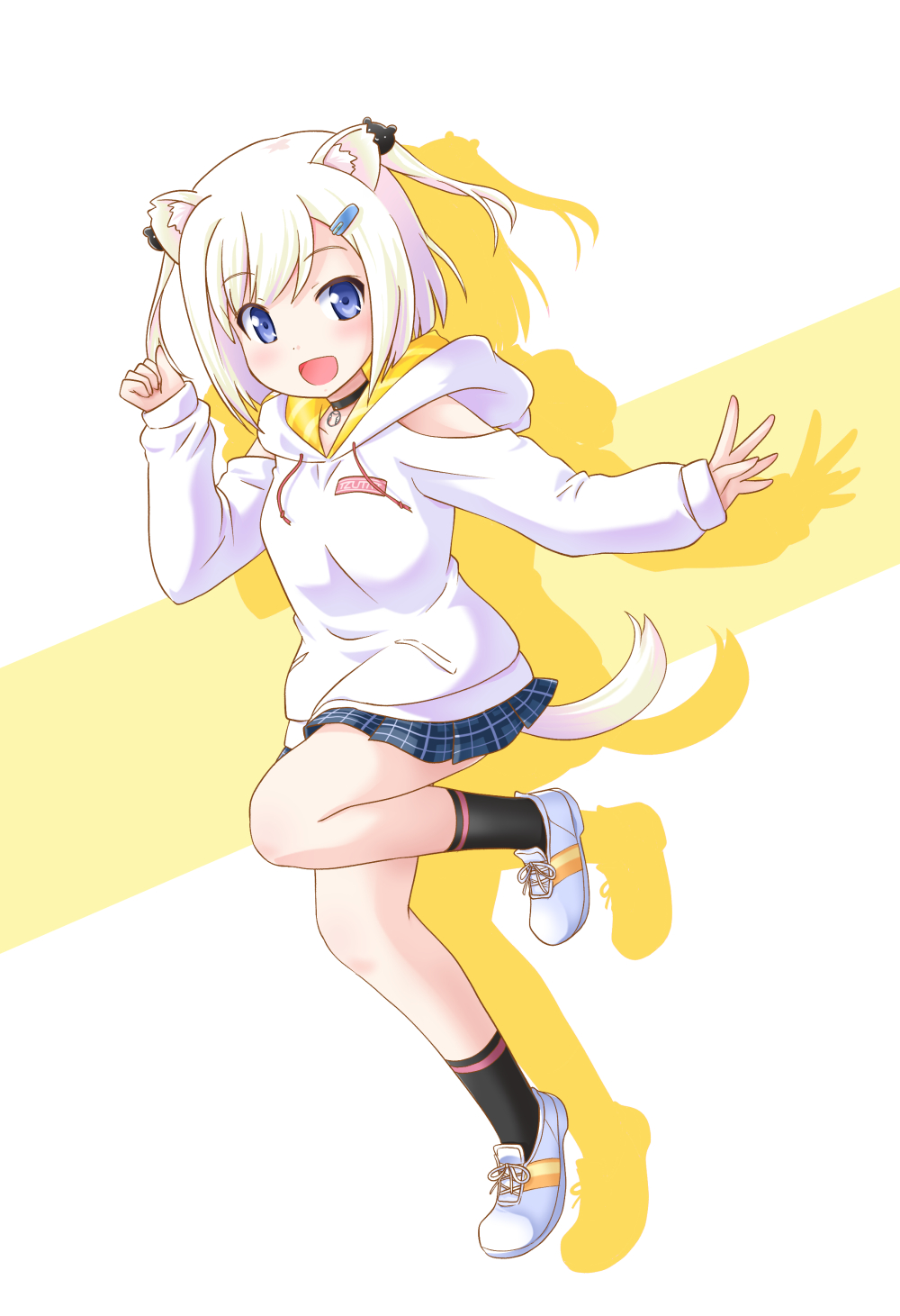1girl, animal_ears, dark_blue_eye, etotama, ferret, ferret_ears, ferret_girl, ferret_tail