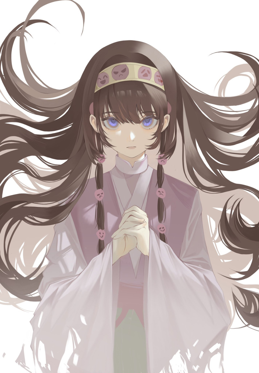 1girl, alluka_zoldyck, alternate_hair_color, androgynous, bangs, blue_eyes, brown_hair, cropped_torso