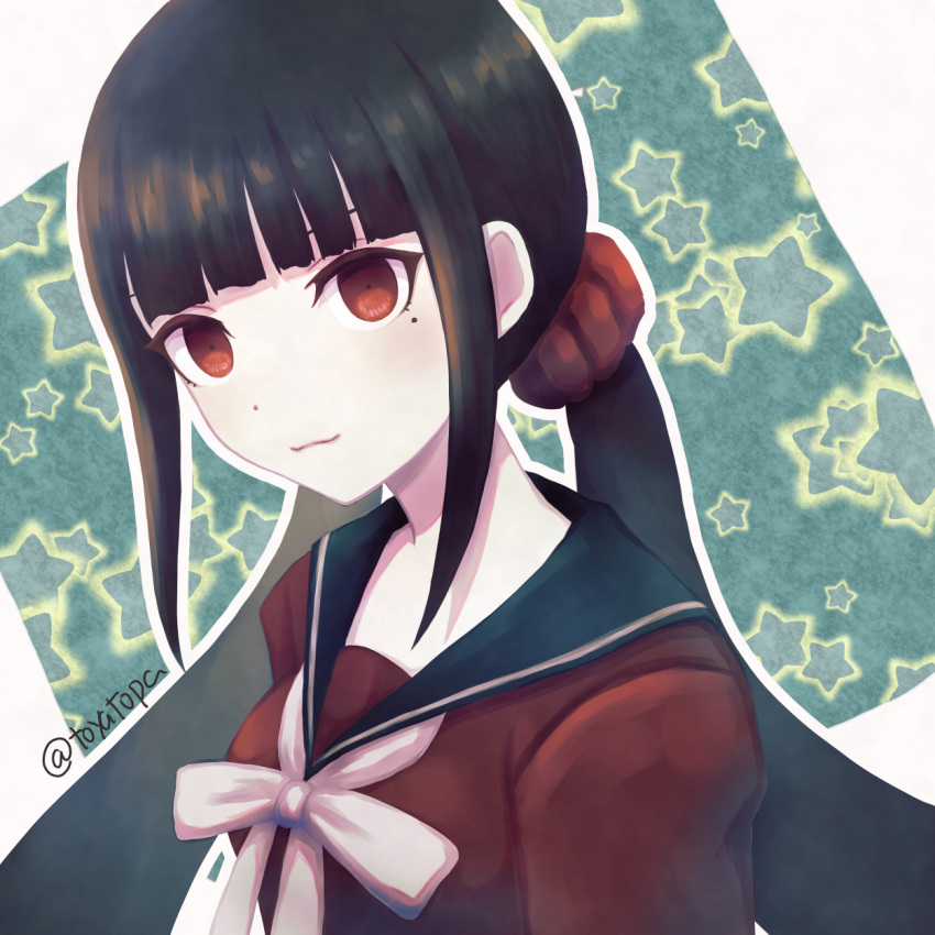 1girl, bangs, blunt_bangs, breasts, brown_hair, danganronpa_(series), danganronpa_v3:_killing_harmony, green_background