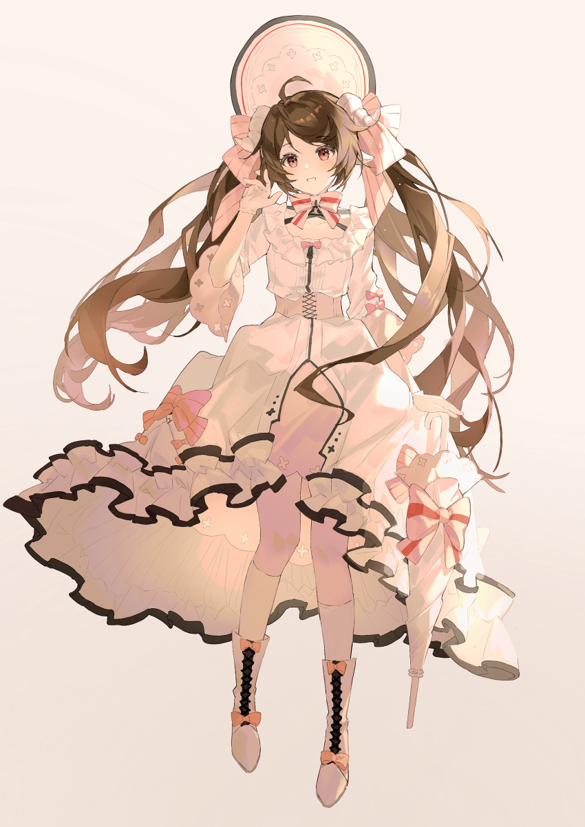 1girl, absurdres, ahoge, ambience_synesthesia, arknights, bangs, bonnet, boots, bow, bowtie, brown_hair, closed_umbrella, commentary_request, corset, dress, eyjafjalla_(arknights), full_body, gloves, gradient, gradient_background, grin, hair_ribbon, highres, horns, kiduki, long_hair, looking_at_viewer, pink_eyes, pink_ribbon, ribbon, sheep_horns, sleeves_past_elbows, smile, socks, solo, tan_background, twintails, umbrella, very_long_hair, white_bow, white_bowtie, white_dress, white_footwear, white_gloves, white_socks