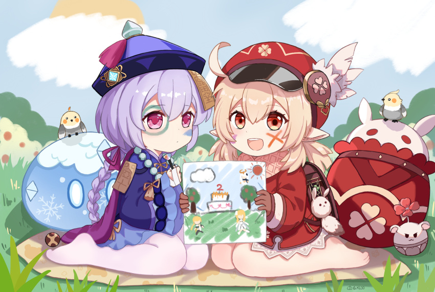 2girls, :d, aether_(genshin_impact), animal, backpack, bag, bag_charm, bangs, barefoot, bead_necklace, beads, bird, blue_sky, blurry, braid, brown_gloves, brown_scarf, bunny, cabbie_hat, cameo, charm_(object), chinese_clothes, cloud, clouds, cloudy_sky, clover_print, coat, commentary_request, day, depth_of_field, dodoco_(genshin_impact), facial_mark, genshin_impact, gloves, gua_ji_gua_ji, hair_between_eyes, hat, hat_feather, hat_ornament, highres, holding, holding_paper, jewelry, jiangshi, jumpy_dumpty, klee_(genshin_impact), light_brown_hair, long_hair, long_sleeves, looking_at_viewer, low_ponytail, low_twintails, lumine_(genshin_impact), multiple_girls, necklace, ofuda, outdoors, paimon_(genshin_impact), paper, picture_(object), pointy_ears, purple_hair, qing_guanmao, qiqi_(genshin_impact), randoseru, red_coat, red_eyes, red_headwear, scarf, sidelocks, single_braid, sitting, sky, slime_(genshin_impact), smile, twintails, very_long_hair, violet_eyes, vision_(genshin_impact), wariza