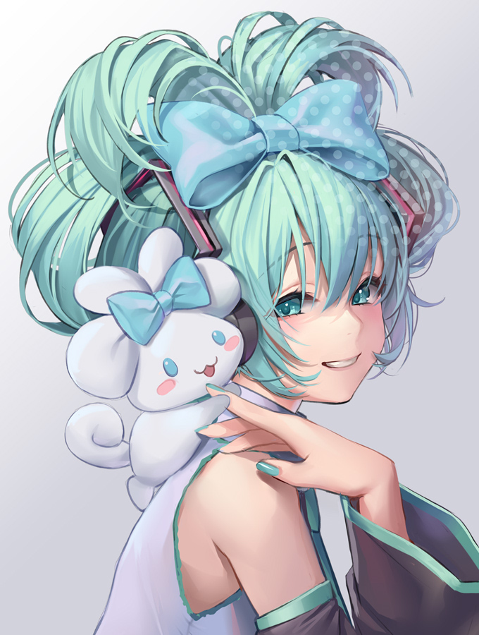 1girl, aqua_eyes, aqua_hair, aqua_nails, bare_shoulders, black_sleeves, blue_bow, bow, bow-shaped_hair, collared_shirt, creature, detached_sleeves, grey_background, grin, hair_between_eyes, hair_bow, hair_ornament, hatsune_miku, light_blush, looking_at_viewer, masami_chie, nail_polish, shirt, sleeveless, sleeveless_shirt, smile, teeth, upper_body, vocaloid, wide_sleeves