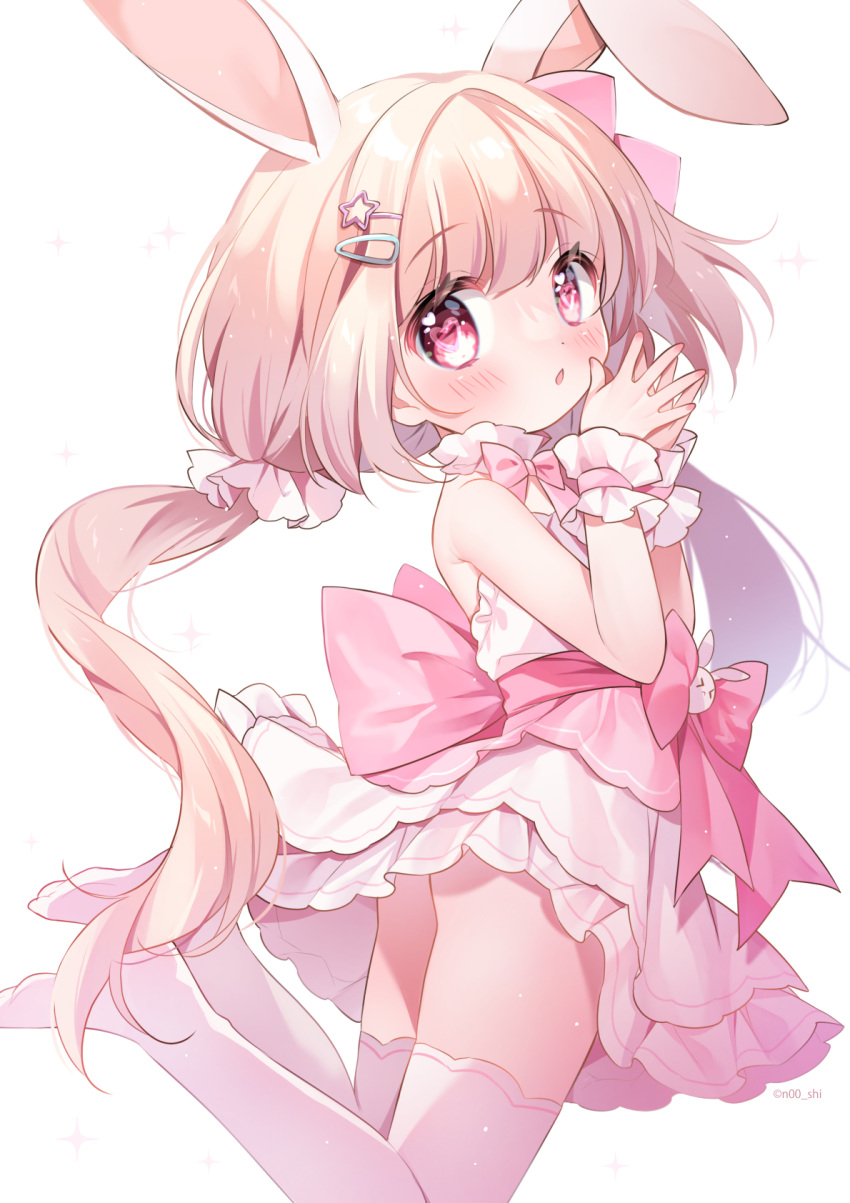 1girl, animal_ears, blush, dress, from_behind, gau_(n00_shi), hair_ornament, hairclip