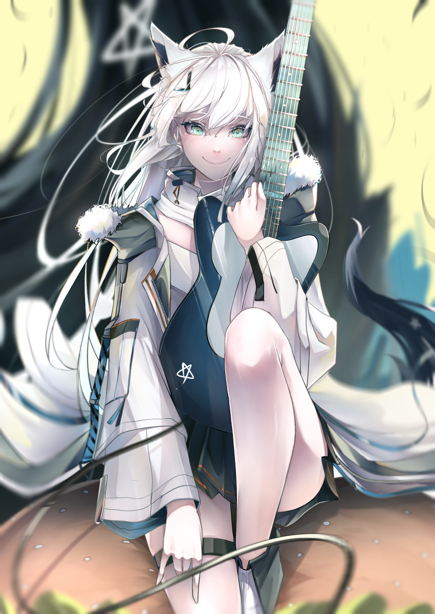 1girl, absurdres, ahoge, animal_ear_fluff, animal_ears, bangs, blurry, blurry_background