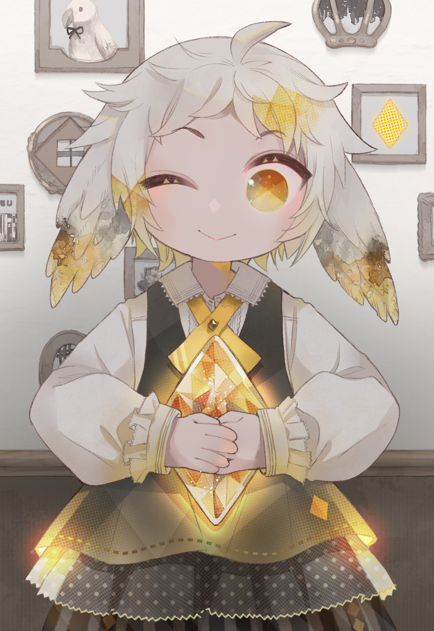 1girl, absurdres, ahoge, animal_ears, binzoko_paroma, bird, bird_ears, bird_girl