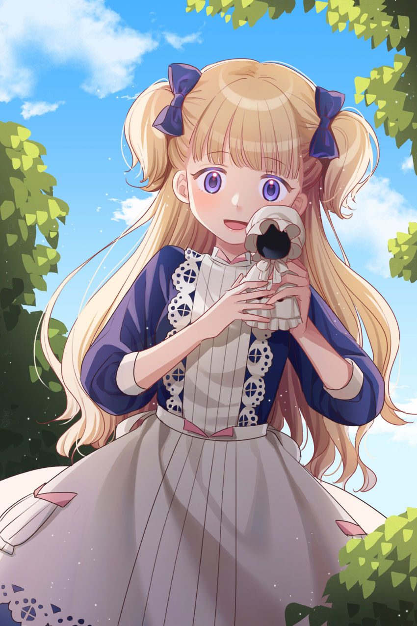 1girl, absurdres, apron, bangs, blonde_hair, blue_bow, blue_dress, blue_eyes, blue_sky, blunt_bangs, bow, clouds, doll, dress, emilico_(shadows_house), hair_bow, highres, holding, hui_yan, long_hair, open_mouth, shadows_house, sky, smile, solo, two_side_up, white_apron