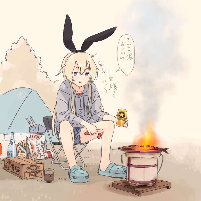 1girl, :t, alcohol, alternate_costume, beer, beer_can, blonde_hair, blue_eyes
