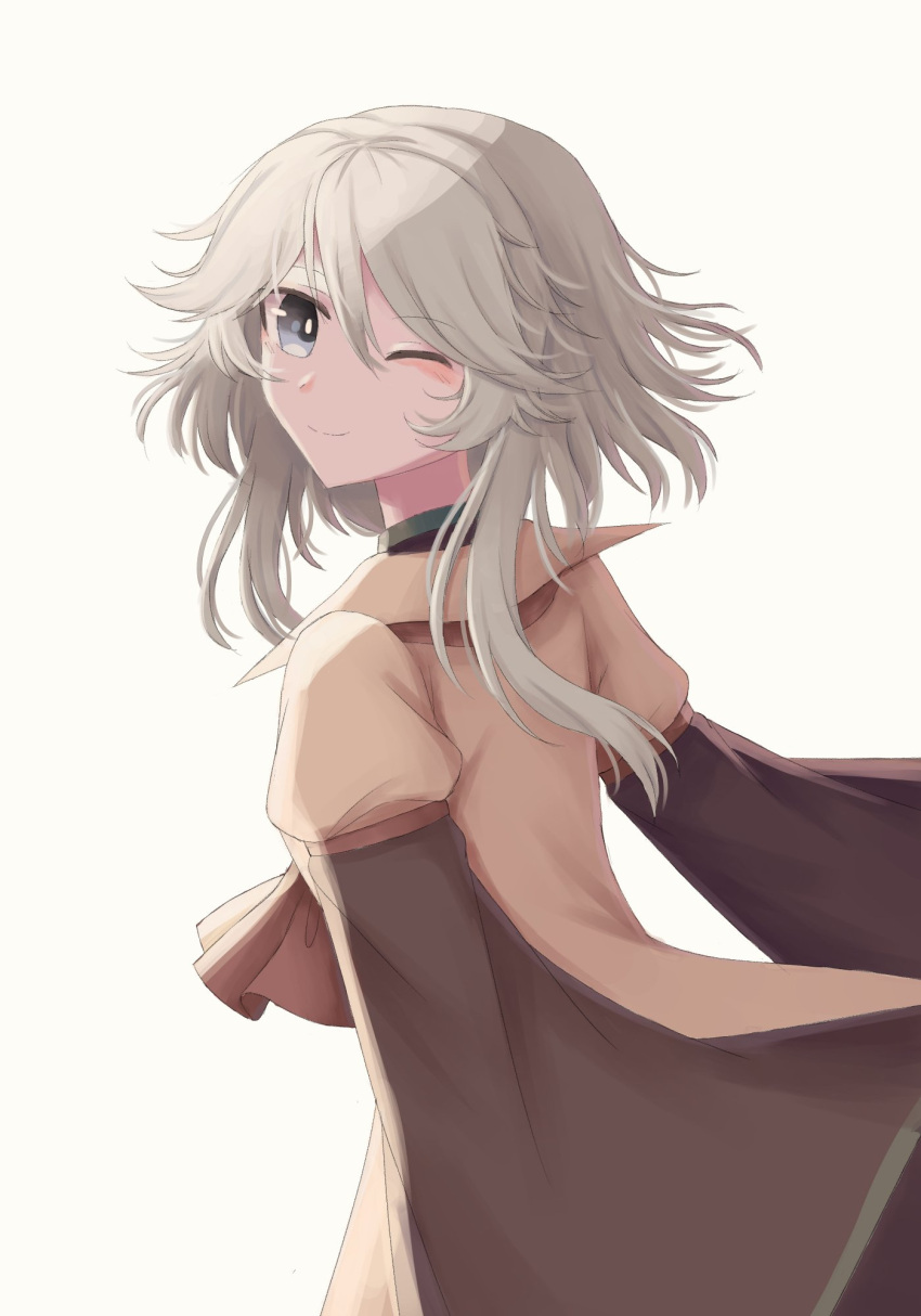 1other, androgynous, ascot, black_sleeves, brown_ascot, brown_coat, closed_mouth, coat, fox10991, grey_eyes, grey_hair, highres, houlen_yabusame, layered_sleeves, len'en, long_sleeves, looking_at_viewer, looking_back, one_eye_closed, short_hair, short_hair_with_long_locks, short_over_long_sleeves, short_sleeves, smile, solo, white_background, wide_sleeves