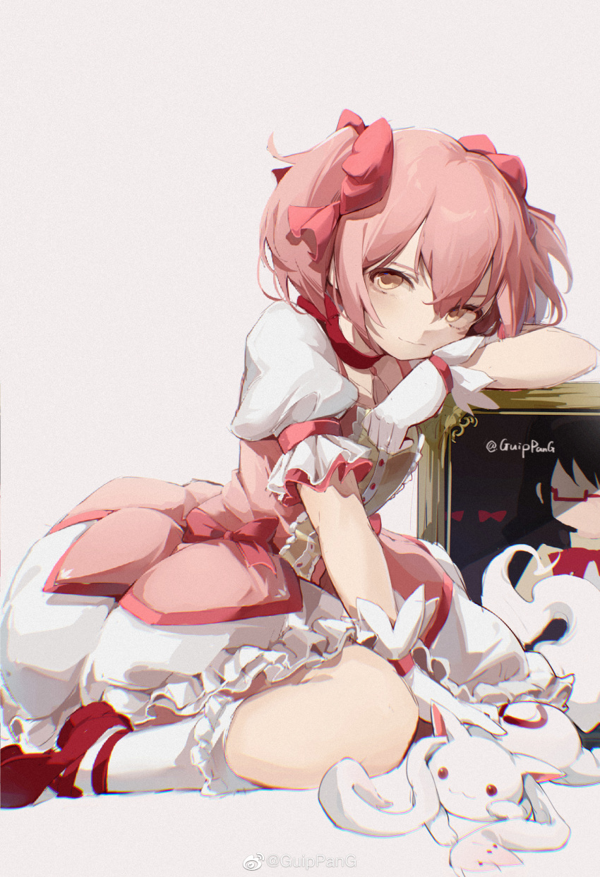 1girl, absurdres, akemi_homura, arm_rest, artist_name, bangs, between_legs, bow, bubble_skirt, buttons, character_portrait, choker, dress, dress_bow, film_grain, frilled_skirt, frilled_sleeves, frilled_socks, frills, from_side, full_body, gloves, grey_background, guippang, hair_between_eyes, hair_bow, hand_between_legs, head_on_arm, head_rest, highres, kaname_madoka, kyubey, looking_at_viewer, magical_girl, mahou_shoujo_madoka_magica, pink_dress, pink_hair, portrait_(object), puffy_short_sleeves, puffy_sleeves, red_choker, red_footwear, shoes, short_hair, short_sleeves, short_twintails, signature, simple_background, sitting, skirt, smile, socks, solo, twintails, wariza, weibo_logo, weibo_username, white_gloves, white_skirt, white_socks, yellow_eyes