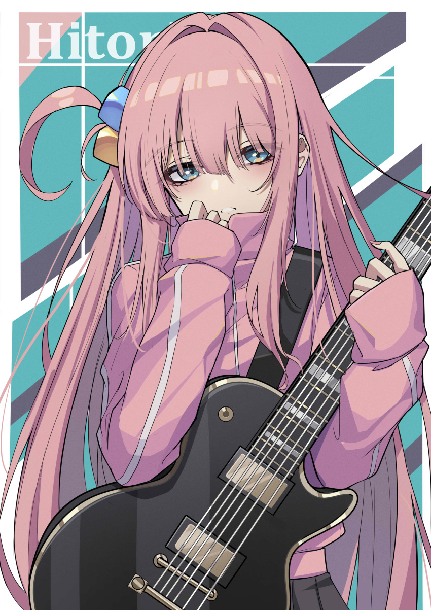 1girl, absurdres, bangs, black_skirt, blue_eyes, bocchi_the_rock!, character_name, chinese_commentary