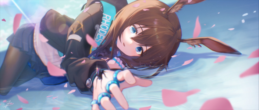 1girl, absurdres, amiya_(arknights), animal_ears, arknights, bangs, black_jacket, black_pantyhose