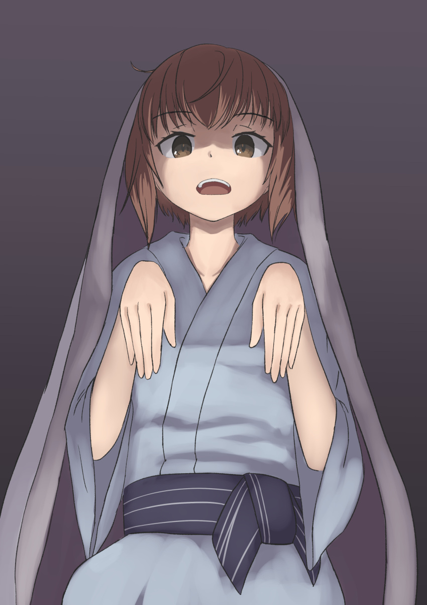 1girl, bath_yukata, brown_eyes, brown_hair, commentary_request, from_below, grey_background, highres