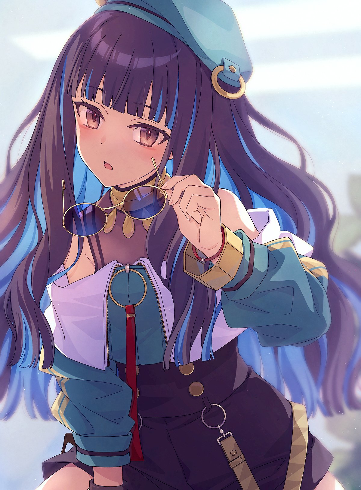 1girl, bangs, bare_shoulders, beret, black_hair, black_skirt, blue_hair, blue_headwear, blunt_bangs, bracelet, brown_eyes, buttons, colored_inner_hair, commentary_request, eyewear_removed, fate/grand_order, fate_(series), hat, head_tilt, highres, huitzilopochtli_(fate), jewelry, long_hair, looking_at_viewer, multicolored_hair, off_shoulder, saipaco, skirt, solo, sunglasses, two-tone_hair