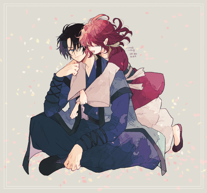 1boy, 1girl, akatsuki_no_yona, black_hair, blue_shirt, border, closed_mouth, ei_(gibeon)