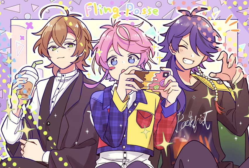 3boys, amemura_ramuda, androgynous, arisugawa_dice, blue_eyes, brown_hair, bubble_tea, cellphone