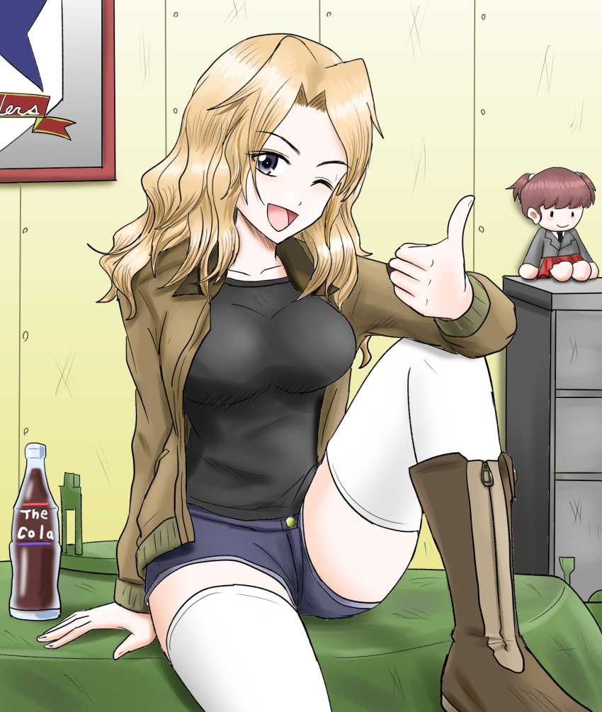 1girl, ;d, alisa_(girls_und_panzer), black_footwear, black_shirt, blonde_hair, blue_eyes, blue_shorts, character_doll, chest_of_drawers, coca-cola, commentary, emblem, girls_und_panzer, hair_intakes, harukai-i, highres, jacket, kay_(girls_und_panzer), knee_up, looking_at_viewer, medium_hair, on_table, one_eye_closed, open_clothes, open_jacket, open_mouth, saunders_(emblem), saunders_military_uniform, saunders_school_uniform, school_uniform, shirt, short_shorts, shorts, sitting, smile, soda_bottle, solo, table, thigh-highs, thumbs_up, white_thighhighs, zipper