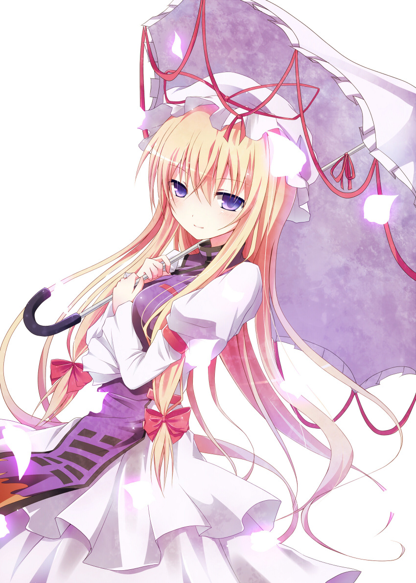 blonde_hair, blue_eyes, blush, bow, hair_bow, hat, hat_ribbon, highres
