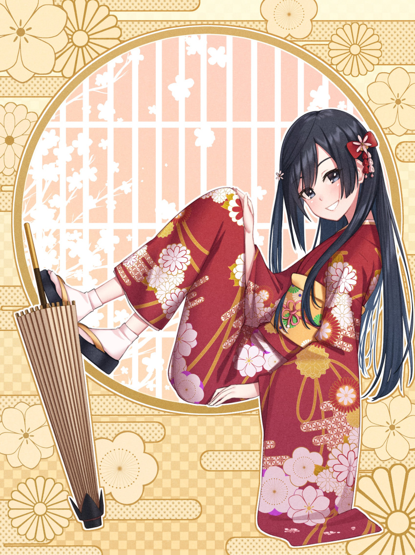1girl, absurdres, bangs, black_hair, checkered_background, commentary, floral_background, floral_print, flower, from_side, grey_eyes, grin, hair_flower, hair_ornament, hair_ribbon, highres, japanese_clothes, kaku_zo_00, kimono, long_hair, love_live!, love_live!_nijigasaki_high_school_idol_club, one_side_up, orange_background, red_kimono, ribbon, sidelocks, sitting, smile, solo, umbrella, yellow_background, yuuki_setsuna_(love_live!)