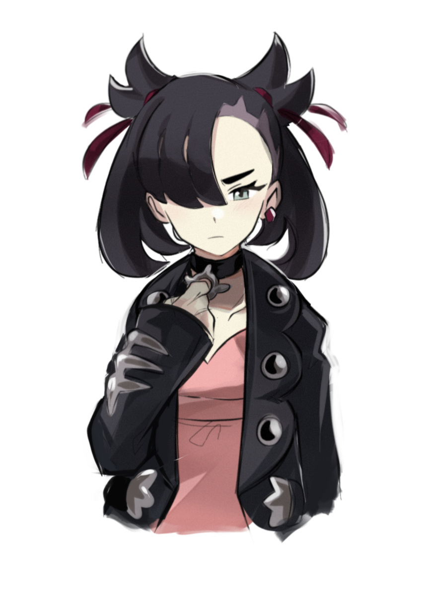 1girl, asymmetrical_bangs, bangs, black_choker, black_hair, black_jacket, choker, closed_mouth