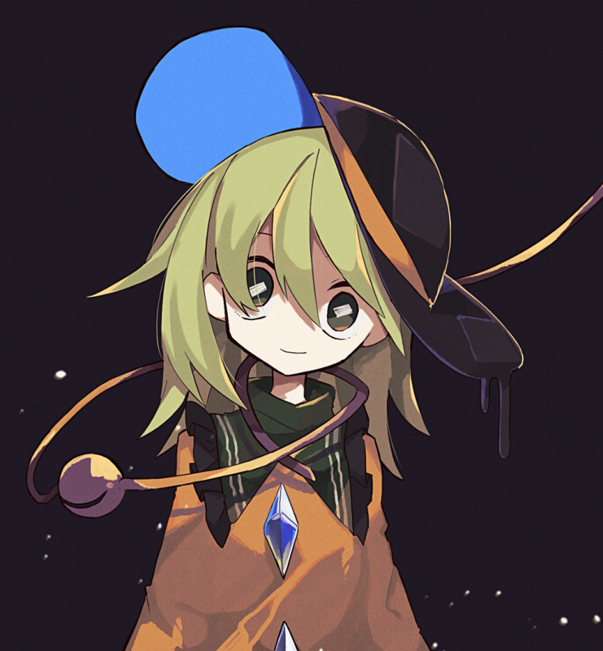1girl, black_background, black_headwear, blouse, bright_pupils, buttons, closed_mouth, commentary