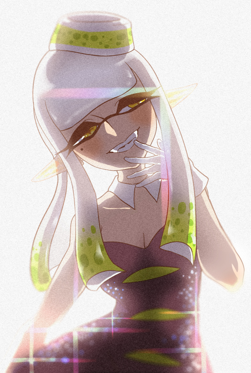 1girl, alternate_hairstyle, commentary_request, detached_collar, earrings, food, gloves, goat_(hotaruman97), highres, hime_cut, holding, jewelry, looking_at_viewer, marie_(splatoon), scribble, solo, splatoon_(series), splatoon_1, symbol-shaped_pupils, tentacle_hair, white_hair