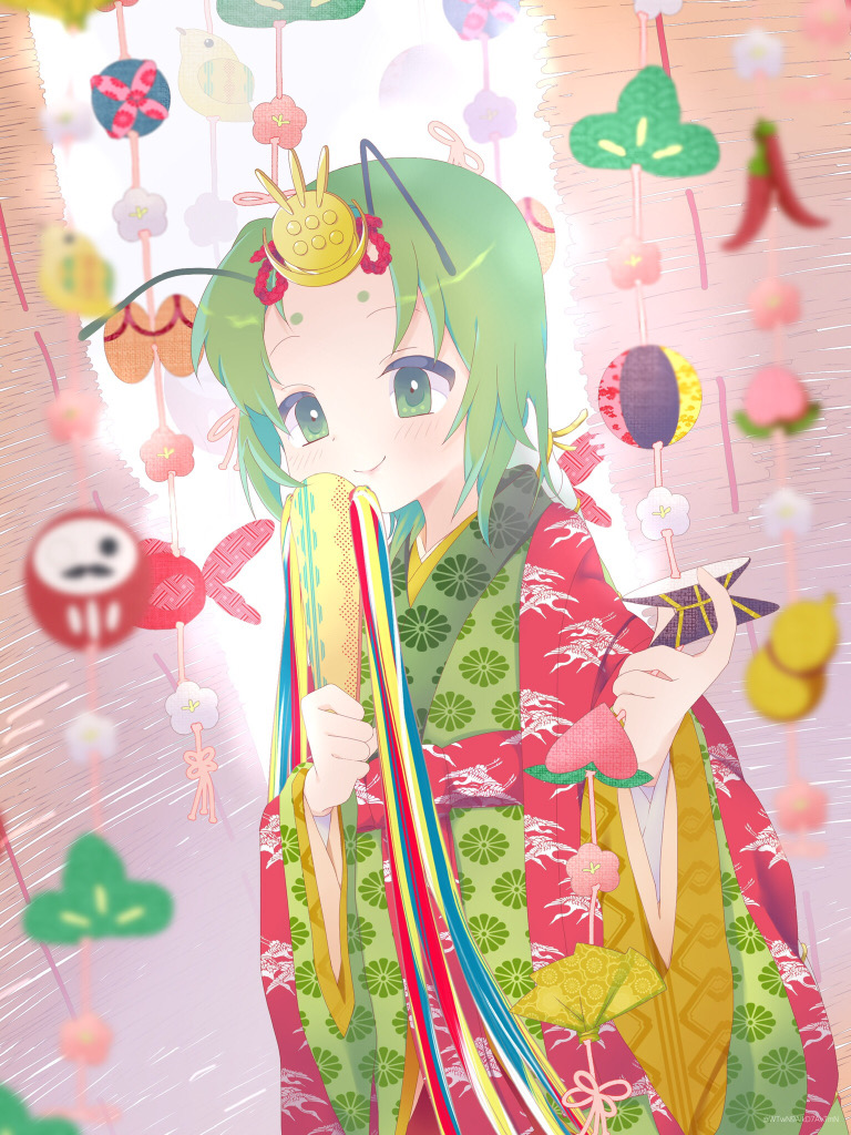 1girl, alternate_costume, animal_print, antennae, bird_print, blush, closed_mouth, commentary_request