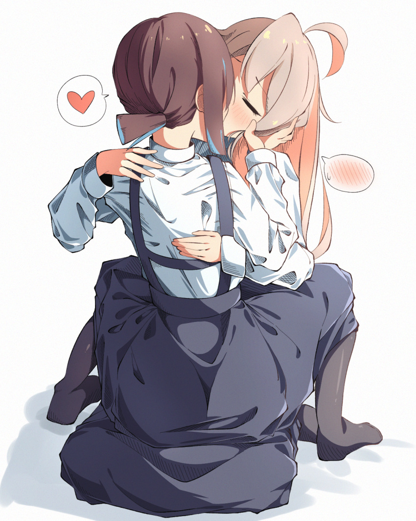 2girls, ahoge, blush, brown_hair, closed_eyes, commentary_request, green_hair, heart, highres, hozuki_momiji, kiss, light_brown_hair, multicolored_hair, multiple_girls, onii-chan_wa_oshimai!, oyama_mahiro, spoken_blush, spoken_heart, yairo_ju, yuri
