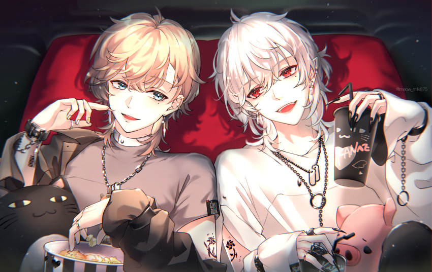 2boys, absurdres, buta_(kuzuha), chain_necklace, chronoir, cinema_(vocaloid), facing_viewer, grey_eyes