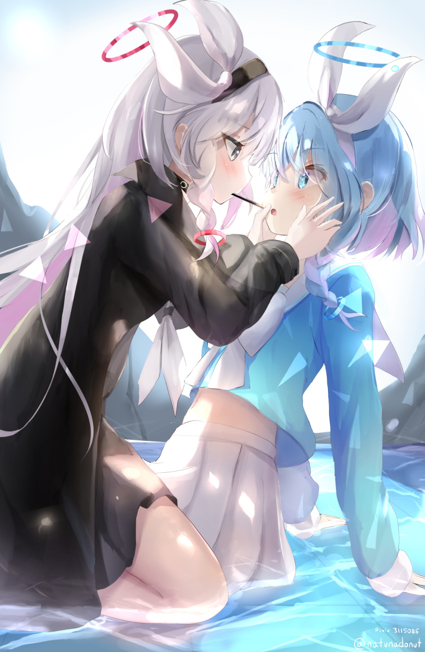 2girls, a.r.o.n.a_(blue_archive), arona_(blue_archive), black_hairband, black_jacket, blue_archive, blue_eyes, blue_hair