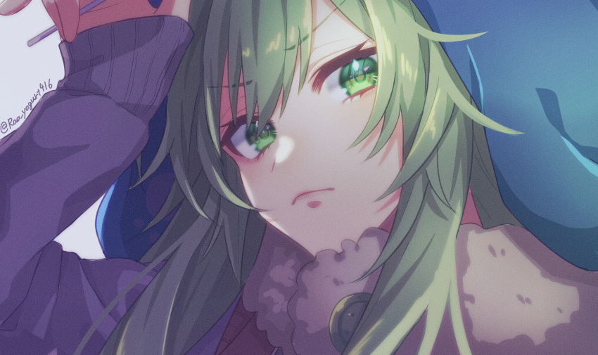 1girl, angry, blue_headwear, closed_mouth, fur_scarf, green_eyes, green_hair, hat