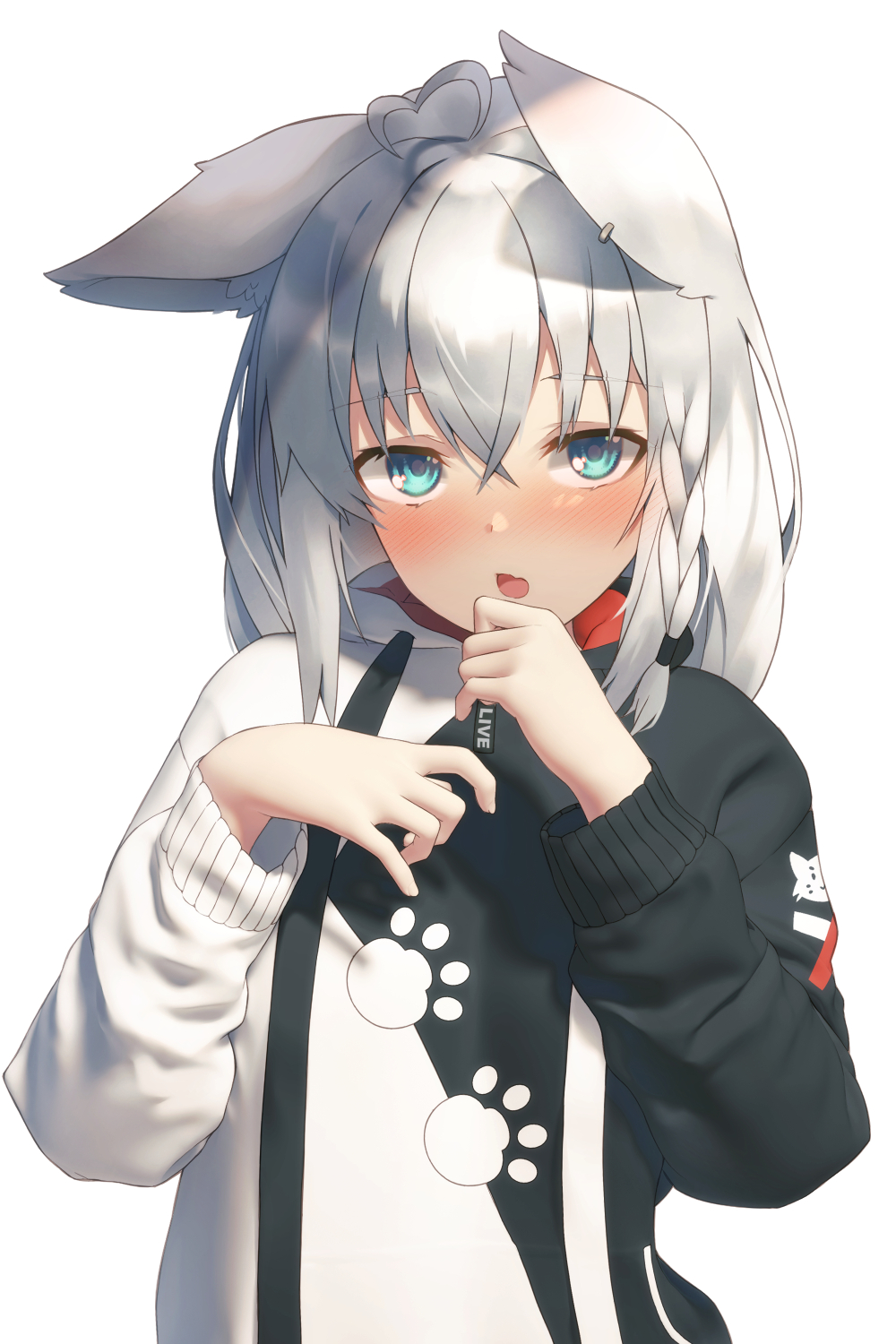 1girl, ahoge, animal_ear_fluff, animal_ears, black_hoodie, blush, braid, commentary_request, cosplay, earrings, ears_down, fox_ears, fox_girl, fox_tail, green_eyes, hair_between_eyes, heart, heart_ahoge, highres, hololive, hood, hoodie, jewelry, long_hair, long_sleeves, looking_at_viewer, ookami_mio, ookami_mio_(cosplay), open_mouth, shirai_yu, shirakami_fubuki, sidelocks, simple_background, single_braid, solo, tail, virtual_youtuber, white_background, white_hair, white_hoodie