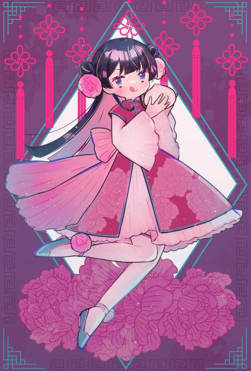 1girl, absurdres, baozi, black_hair, blunt_bangs, blush, bow, chinese_clothes