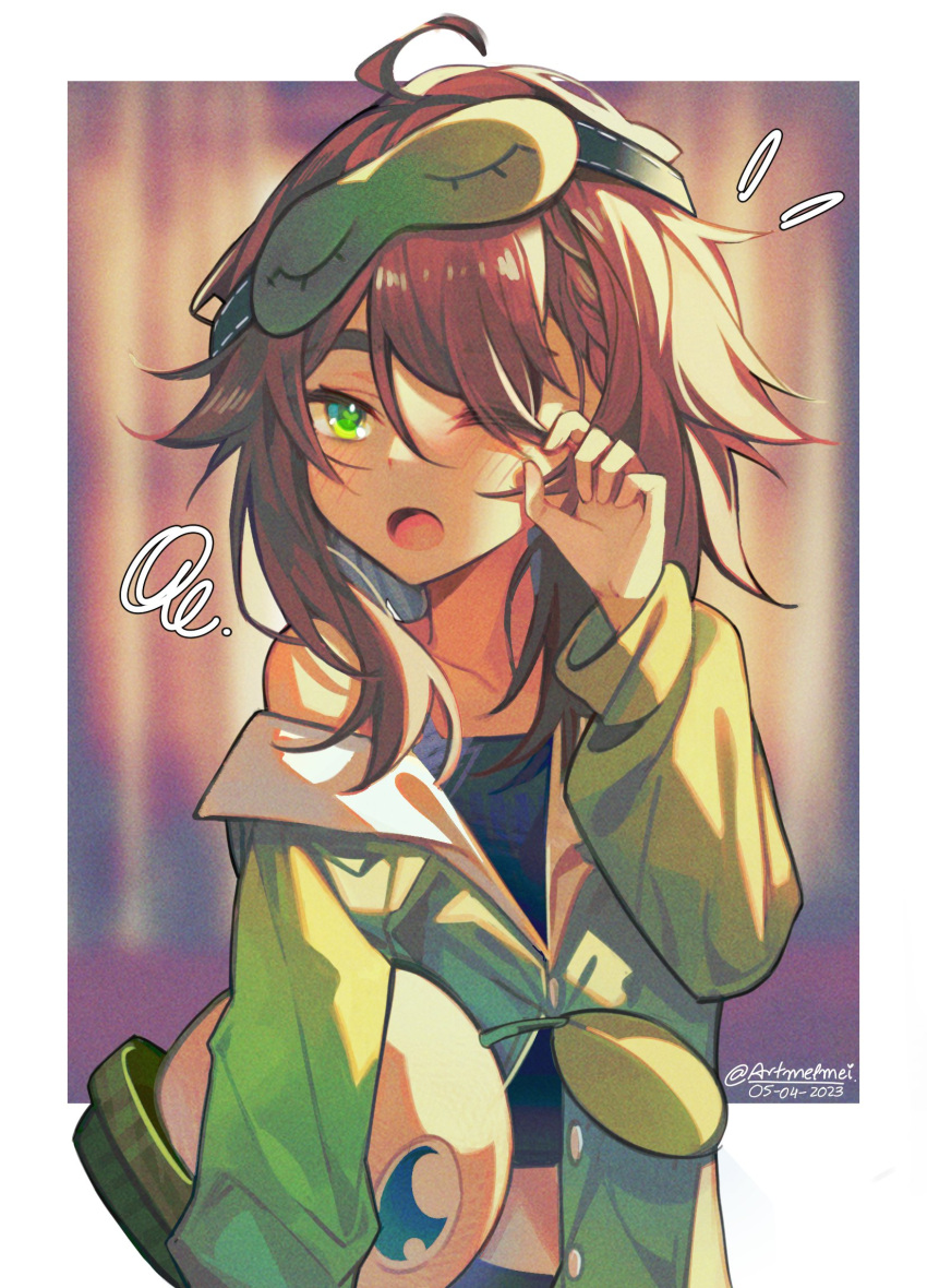 1girl, ahoge, black_shirt, blue_hair, blurry, blurry_background, blush, border, braid, brown_hair, casual, character_doll, colored_inner_hair, dated, green_eyes, green_jacket, hair_flaps, hand_up, highres, indie_virtual_youtuber, jacket, medium_hair, meica_(vtuber), mel_mei, messy_hair, mismatched_pupils, multicolored_hair, notice_lines, off_shoulder, one_eye_closed, outside_border, partially_unbuttoned, rubbing_eyes, shirt, single_braid, sleep_mask, sleepwear, sleepy, sprout-shaped_pupils, twitter_username, two-tone_hair, virtual_youtuber, white_border, yawning