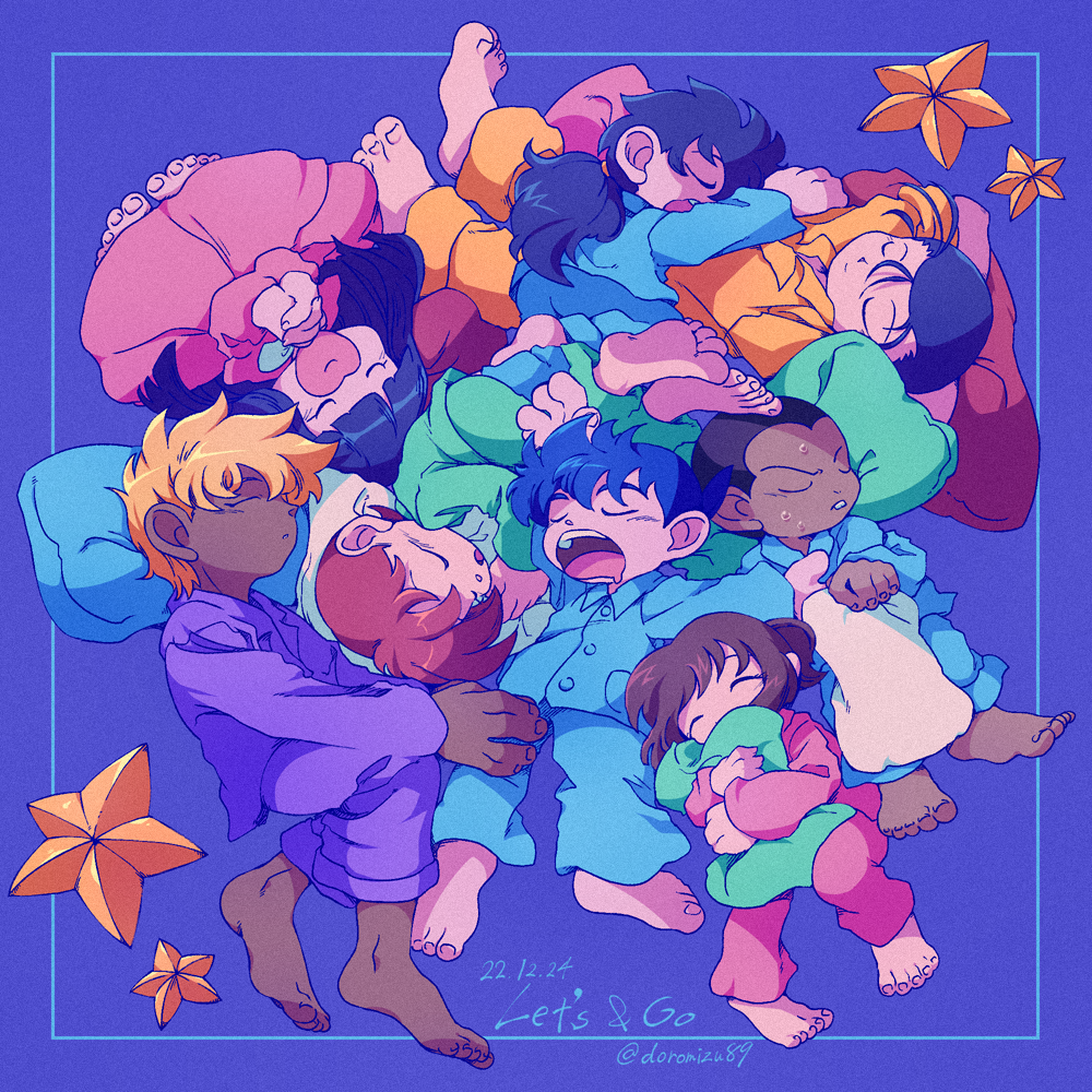 bakusou_kyoudai_let's_&amp;_go!!, barefoot, black_hair, blonde_hair, blue_background, blue_pajamas, brothers, brown_hair